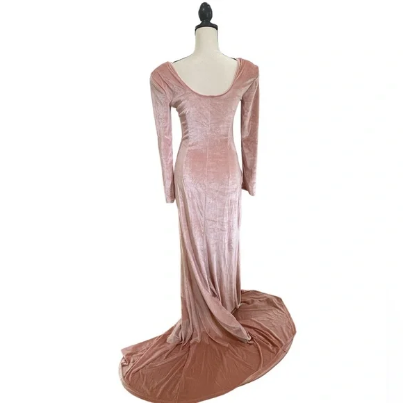 Long Sleeve Velvet High Slit Gown with Gloves - Picture 2 of 4